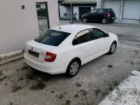 Gebraucht Skoda Rapid Ambition 90 PS (66 kW) 2014 Weiß Kleinwagen