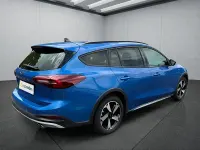 Second-hand Ford Focus 155 CP (114 kW) 2024 Albastru Berlinǎ