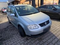 Second-hand VW Touran 2006 Gri Monovolum