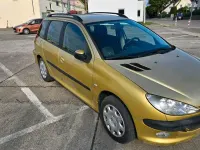 Gebraucht Peugeot 206 88 PS (64 kW) 2004 Gold Kombi