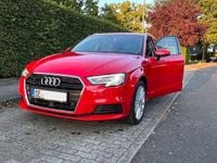 Gebraucht Audi A3 150 PS (110 kW) 2020 Rot Limousine