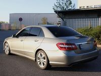 Gebraucht Mercedes E200 Avantgarde 184 PS (135 kW) 2013 Silber Limousine