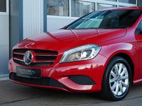 Gebraucht Mercedes A180 122 PS (89 kW) 2015 Rot Kleinwagen