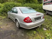 Occasion Mercedes E240 Avantgarde 177 ch (130 kW) 2004 Argent Berline