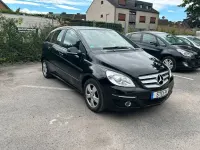 Gebraucht Mercedes B170 116 PS (85 kW) 2009 Kosmosschwarz  metalliclack Van / Kleinbus