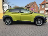 Gebraucht Hyundai Kona Advantage 120 PS (88 kW) 2020 Acid yellow SUV