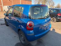 Second-hand Renault Modus 75 CP (55 kW) 2007 Albastru Monovolum