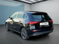 Gebraucht Mercedes B250 218 PS (160 kW) 2025 Schwarz Kleinwagen
