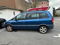 gebraucht Opel Zafira 2.2 Liter Diesel