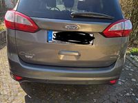 Gebraucht Ford Grand C-Max Titanium 150 PS (110 kW) 2012 Braun Van / Kleinbus