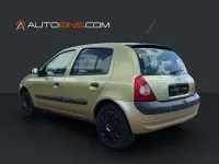 Gebraucht Renault Clio II 75 PS (55 kW) 2003 Zitronengrün Limousine