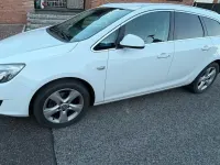 Gebraucht Opel Astra 165 PS (121 kW) 2012 Weiß Kombi