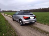 Gebraucht Audi A1 Basis 116 PS (85 kW) 2016 Grau Kleinwagen