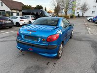 Gebraucht Peugeot 206 CC 109 PS (80 kW) 2002 Blau Cabrio