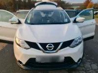 Gebraucht Nissan Qashqai 131 PS (96 kW) 2016 Weiß SUV