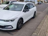 Gebraucht VW Golf VIII Move 150 PS (110 kW) 2024 Weiß Kombi