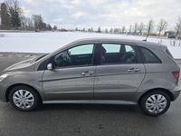 Gebraucht Mercedes B200 140 PS (102 kW) 2005 Grau Van / Kleinbus
