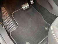 Gebraucht Ford Kuga ST-Line 150 PS (110 kW) 2017 Schwarz SUV