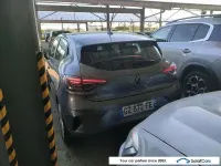 Używany Renault Clio V Evolution 143 KM (105 kW) 2024 Szary Sedan/Limuzyna