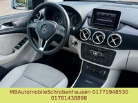 Gebraucht Mercedes B200 156 PS (114 kW) 2012 Silber Van / Kleinbus