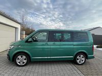 Second-hand VW Multivan Edition 199 CP (146 kW) 2021 Verde Monovolum