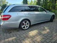 Gebraucht Mercedes E220 170 PS (125 kW) 2011 Silber Kombi