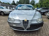 Gebraucht Alfa Romeo 147 115 PS (84 kW) 2004 Grau Kleinwagen