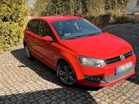 Gebraucht VW Polo Life 90 PS (66 kW) 2014 Rot Kleinwagen