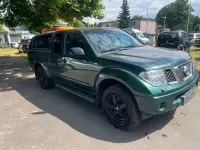 Gebraucht Nissan Navara Premium Edition 174 PS (127 kW) 2006 Grün Pickup
