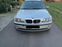Gebraucht BMW 318 143 PS (105 kW) 2002 Silber Limousine