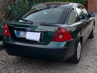 Gebraucht Ford Mondeo 125 PS (91 kW) 2004 Grün Limousine