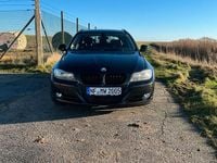 Gebraucht BMW 325 204 PS (150 kW) 2010 Schwarz Kombi