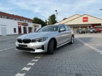 Gebraucht BMW 320 Advantage 190 PS (139 kW) 2020 Silber Kombi