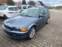Gebraucht BMW 318 118 PS (86 kW) 2001 Blau Kombi
