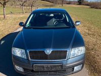 Gebraucht Skoda Octavia 140 PS (102 kW) 2006 Blau Limousine