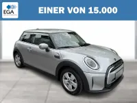 Gebraucht Mini Cooper Essential 136 PS (100 kW) 2023 Grau metallic Kleinwagen
