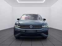 Gebraucht VW Tiguan Allspace Move 200 PS (147 kW) 2023 Grau metallic SUV