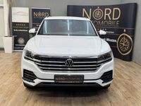 Gebraucht VW Touareg 286 PS (210 kW) 2022 Pure white SUV