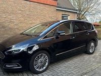 Gebraucht Ford S-MAX Vignale 190 PS (139 kW) 2019 Schwarz Van / Kleinbus