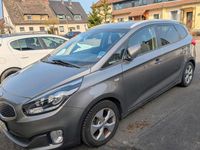 Gebraucht Kia Carens 135 PS (99 kW) 2014 Grau Van / Kleinbus