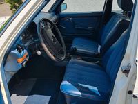 Gebraucht Mercedes E280 177 PS (130 kW) 1976 Weiß Limousine