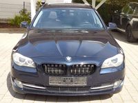 Gebraucht BMW 520 184 PS (135 kW) 2010 Blau Kombi