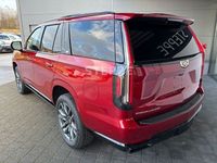 Neu Cadillac Escalade 426 PS (313 kW) 2025 Rot SUV
