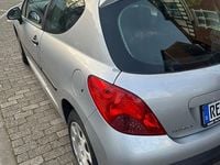 Gebraucht Peugeot 207 Tendance 73 PS (53 kW) 2007 Grau Limousine