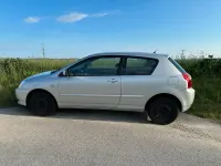 Gebraucht Toyota Corolla 110 PS (80 kW) 2002 Silber Kleinwagen