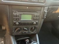 Gebraucht VW Golf IV Trendline 101 PS (74 kW) 2005 Grau Kombi