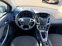 Gebraucht Ford Focus 105 PS (77 kW) 2011 Blau Limousine