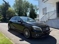 Gebraucht Mercedes A200 156 PS (114 kW) 2012 Schwarz Kleinwagen