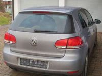 Gebraucht VW Golf VI Team 105 PS (77 kW) 2010 Grau Kleinwagen