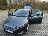 Gebraucht Ford Focus Titanium 101 PS (74 kW) 2015 Grau Limousine